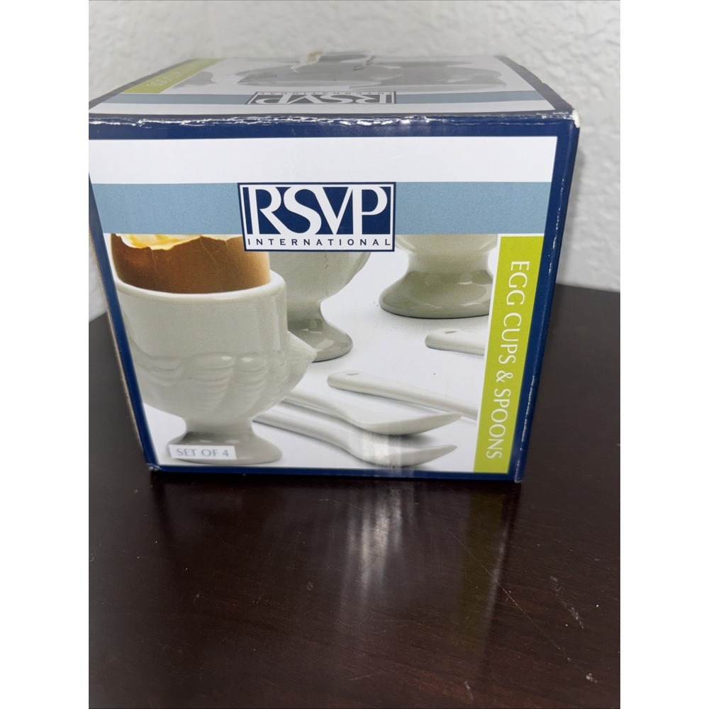 RSVP Internatinal Set of 4 White Porcelain Egg‎ Cups and Spoons Chicken Motif